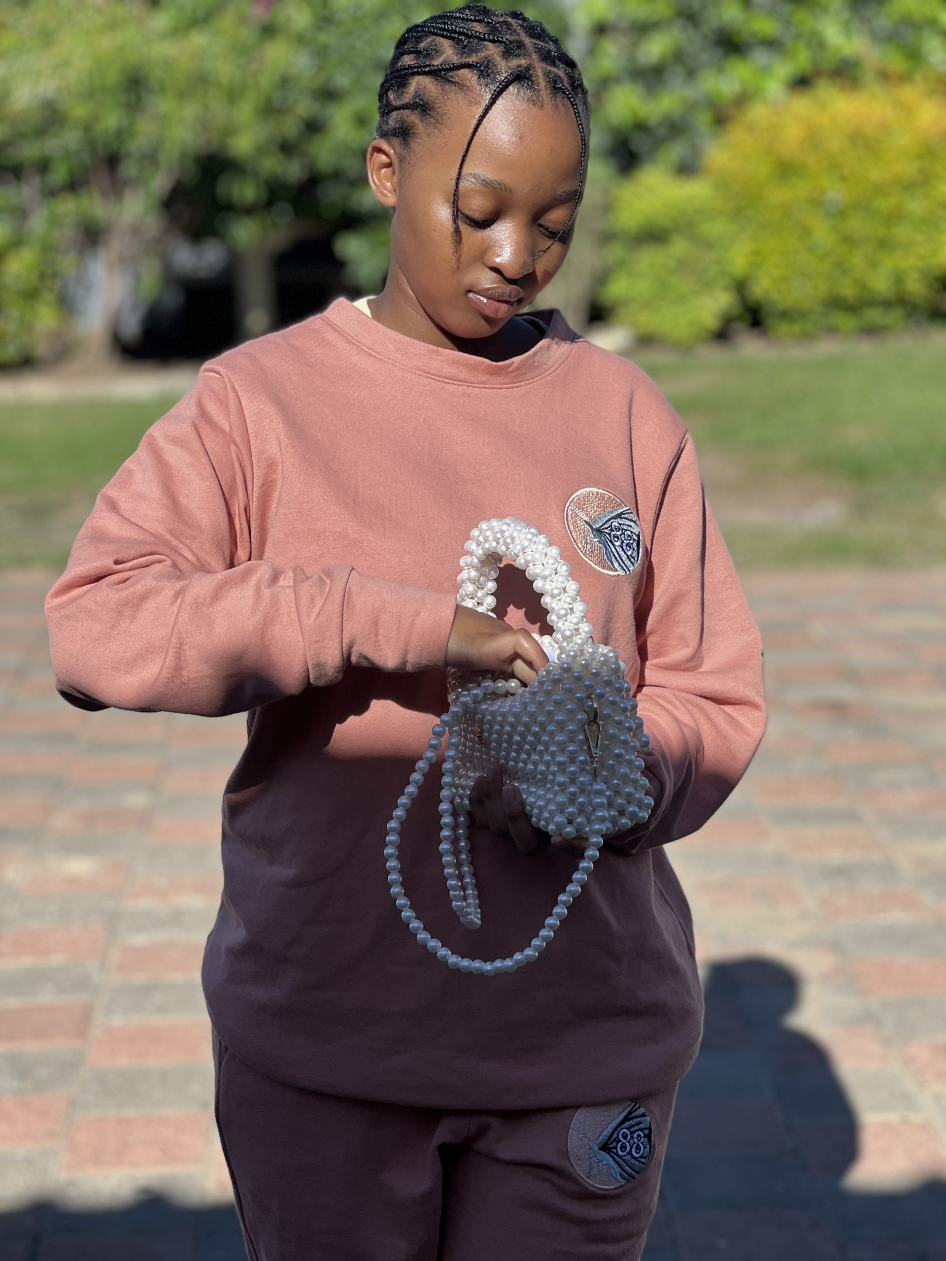 White bead bag